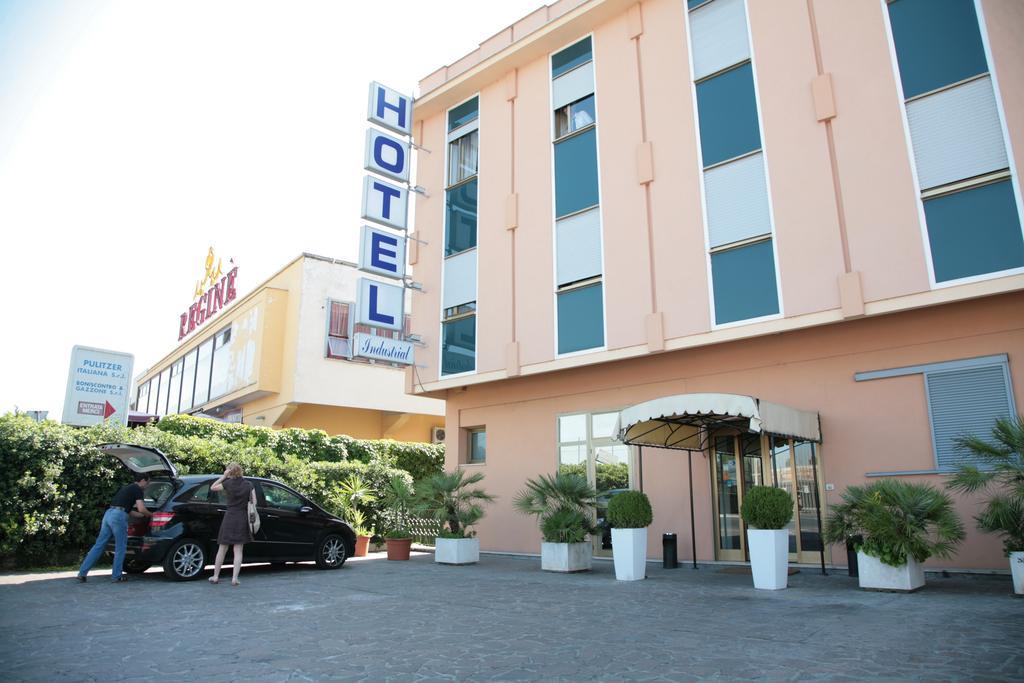 Hotel Industrial โรม ภายนอก รูปภาพ